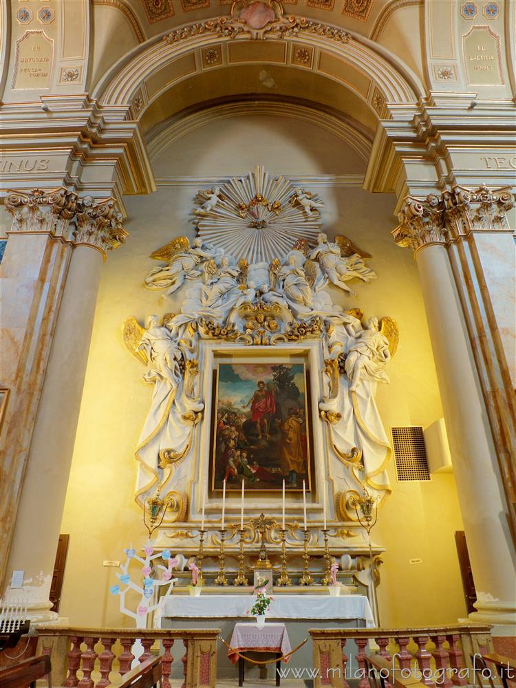 Rimini (Italy) - Altar of the dedicated saint in the Church of San Giovanni Battista